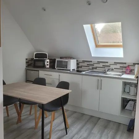 Lacavee Apartment